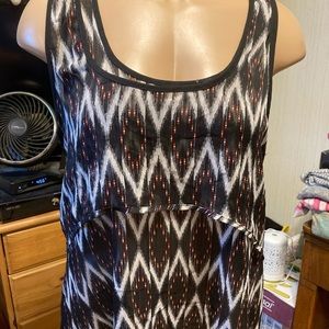 Black and white tank top